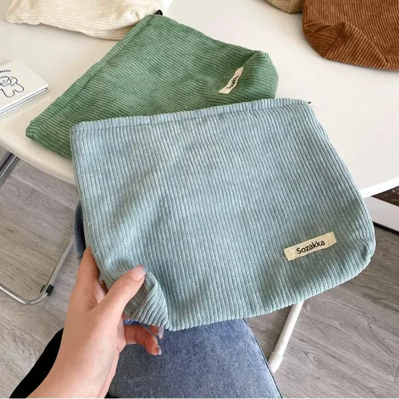 Bolsas de cosméticos dulces para mujer, bolso grande de maquillaje, bolsa con cremallera, Corduro diario, actividades al aire libre, organizador de viaje 2024