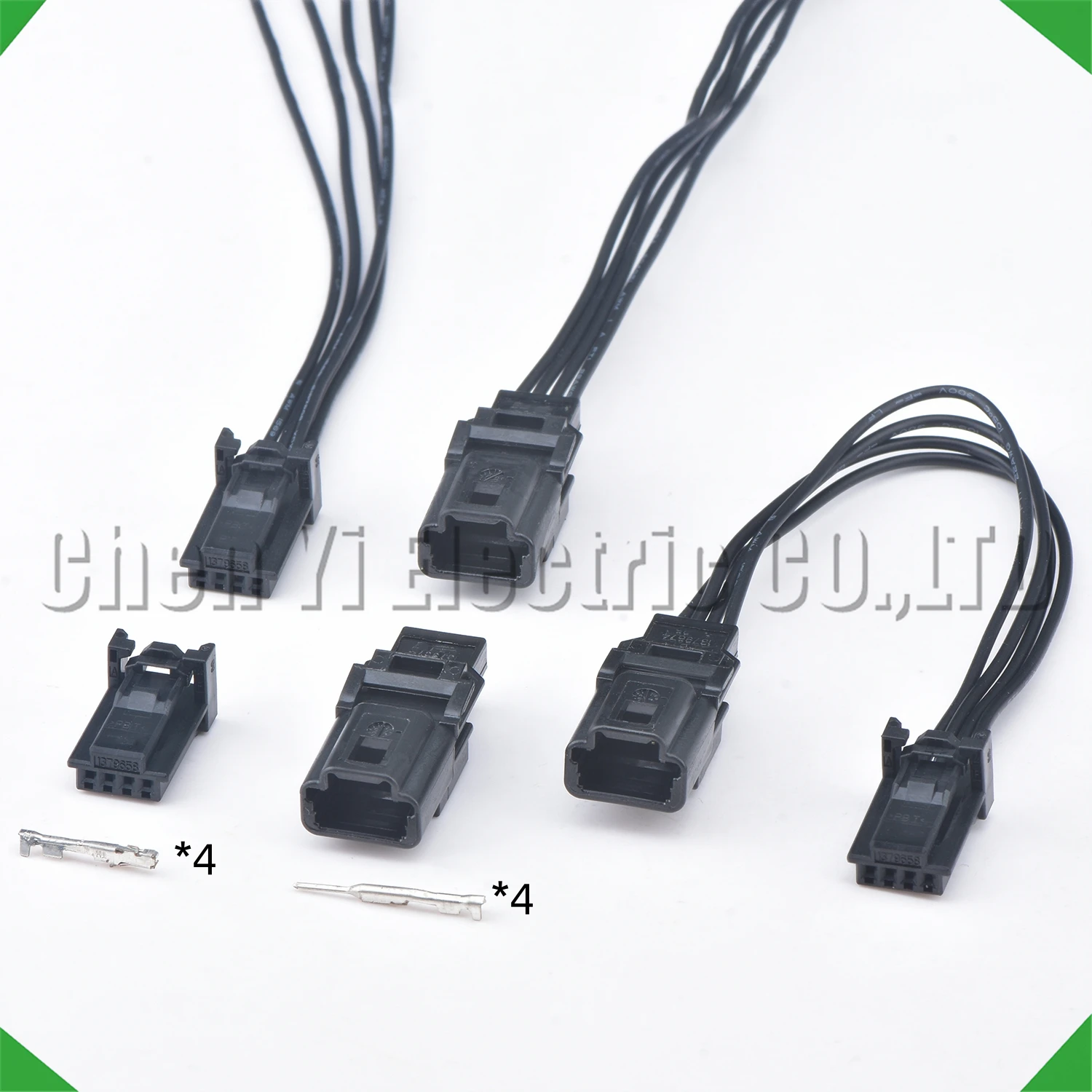 Conectores automotrices negros de 4 pines Enchufe del mazo de cables 1379658 -1 1379674 -1