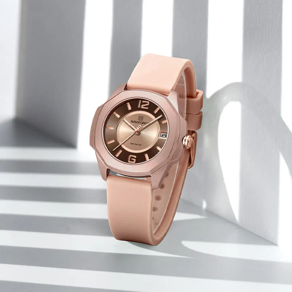 Reloj de lujo NAVIFORCE, relojes de cuarzo para Mujer, Reloj de pulsera con correa de silicona de estilo Simple para Mujer, relojes impermeables, Reloj para Mujer