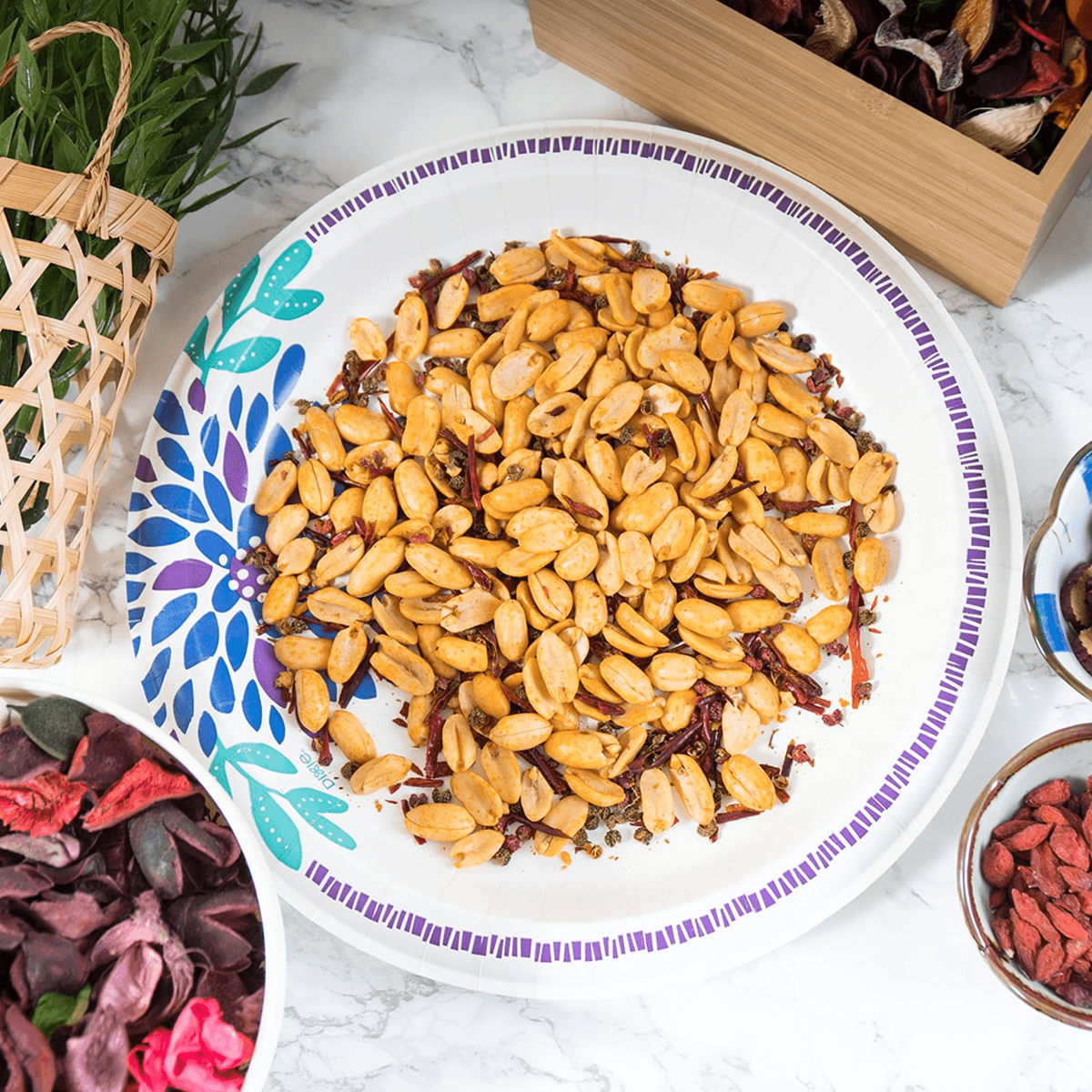 [10 Packs] HUANGFEIHONG Spicy Peanuts - 3.88oz Each, Crunchy & Flavorful Snack