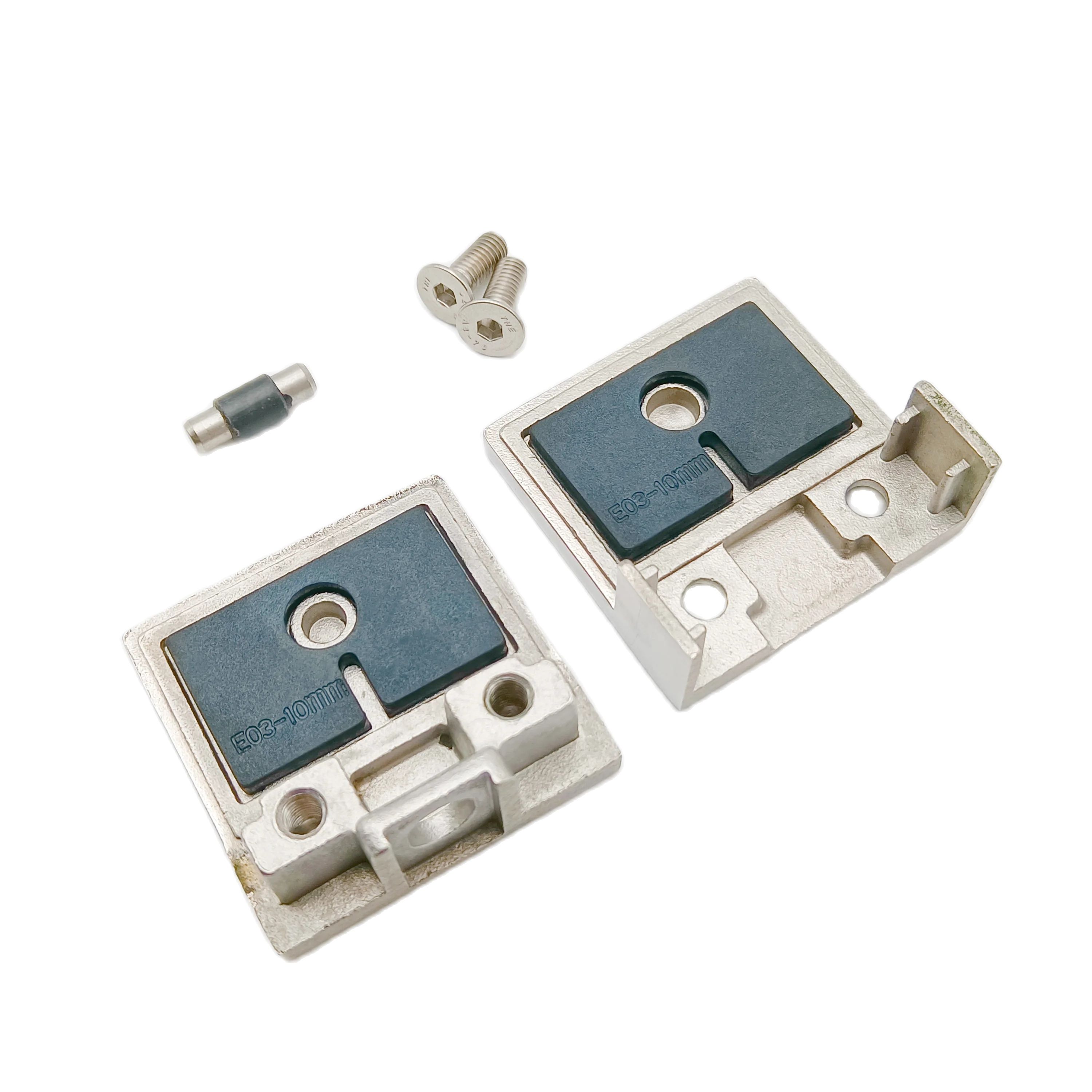 Treppenglasgeländer aus Edelstahl 316, 8–12 mm, quadratische Glasklemme für flache Oberflächen im Spiegel oder satiniert polierter Oberfläche