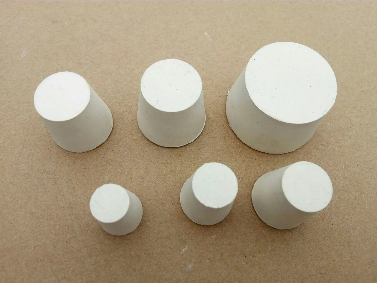 8mm-62mm 테이퍼 솔리드 고무 스토퍼 플러그 파이프 실험실 테스트 튜브 마개 씰 15 가지 크기 #000-#12, 2 개