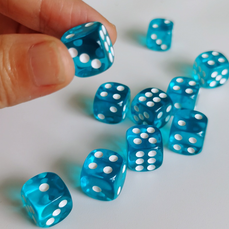 10pc/lot D6 Dice 6 Faces Dice Casino Table Game Dice Transparent Color Acrylic Dice D6 12mm Casino Dice Set