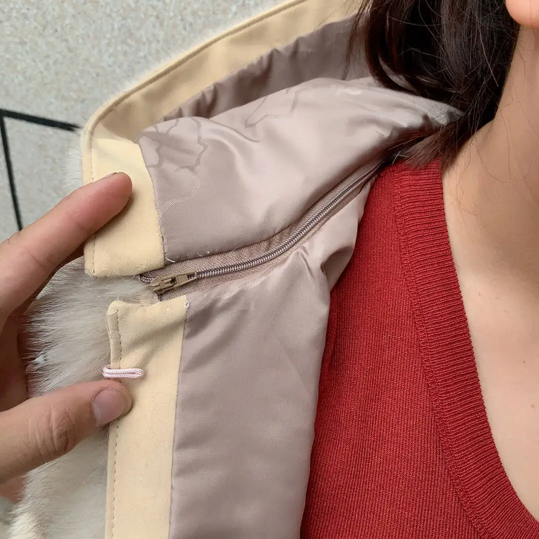 Novo casaco de pele de raposa real com capuz vertical feminino para outono e inverno moda jaqueta de pele natural casaco de pele de guaxinim com capuz vertical
