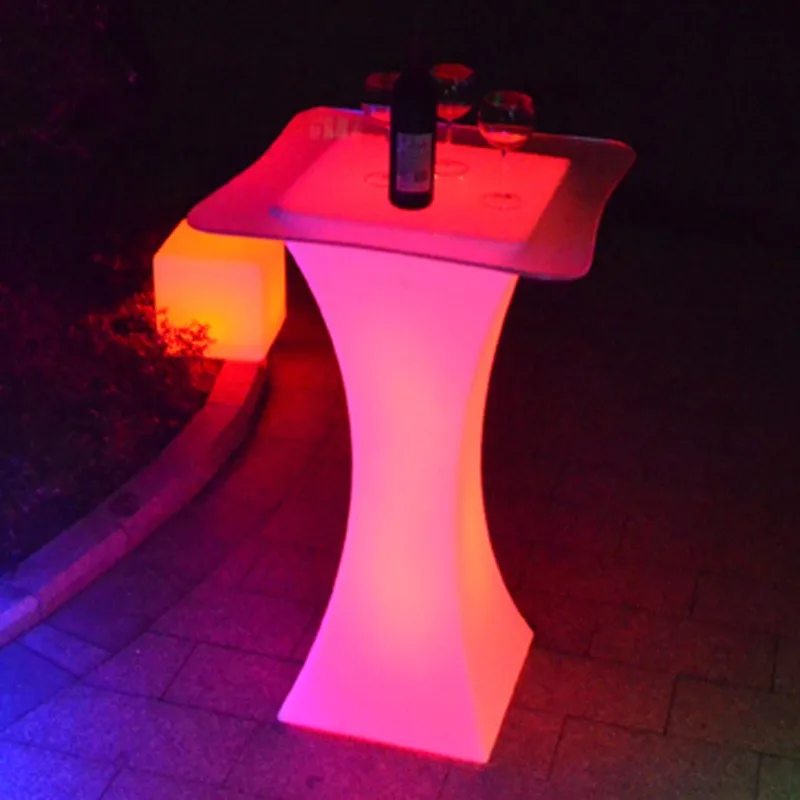 Out Door Use Led Illuminated Bar Cocktail Table Rechargeable Bar Plastic Table Lighted Up Coffee Table Ktv Disco Party Supply