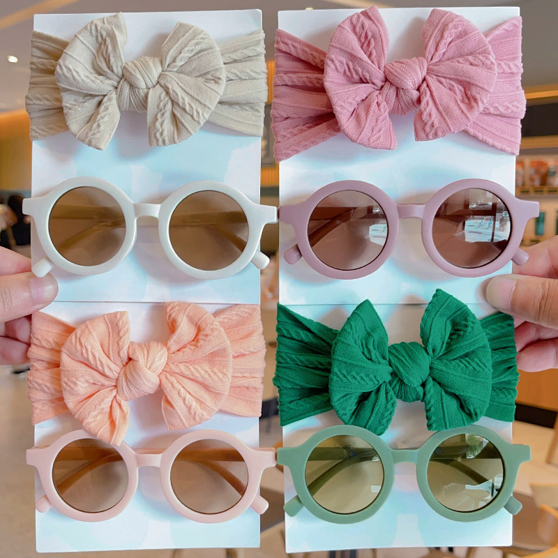 2 ชิ้น/เซ็ตเด็กใหม่สีทึบผ้าฝ้าย Bowknot กว้าง Hairband รอบแว่นตากันแดดชุดเด็กทารกแว่นตากันแดดเด็กอุปกรณ์เสริมผม