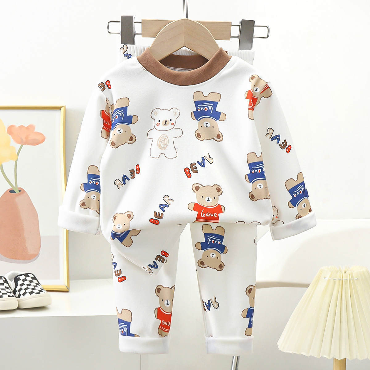 ニューキッズ秋暖かいパジャマ男の子女の子かわいい漫画クマ長袖 Tシャツトップ + パンツベビーパジャマ下着服セット