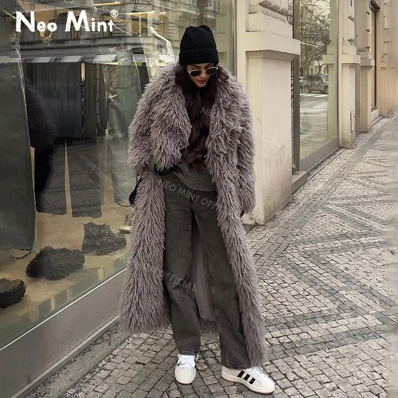 Neo Mint Extra langer Öko-Lamm-Schaf-Pelzmantel für Damen, 2024, Winter-Damen, Mob-Frau-Stil, übergroße, klobige Kunstpelz-Jacke, Mantel