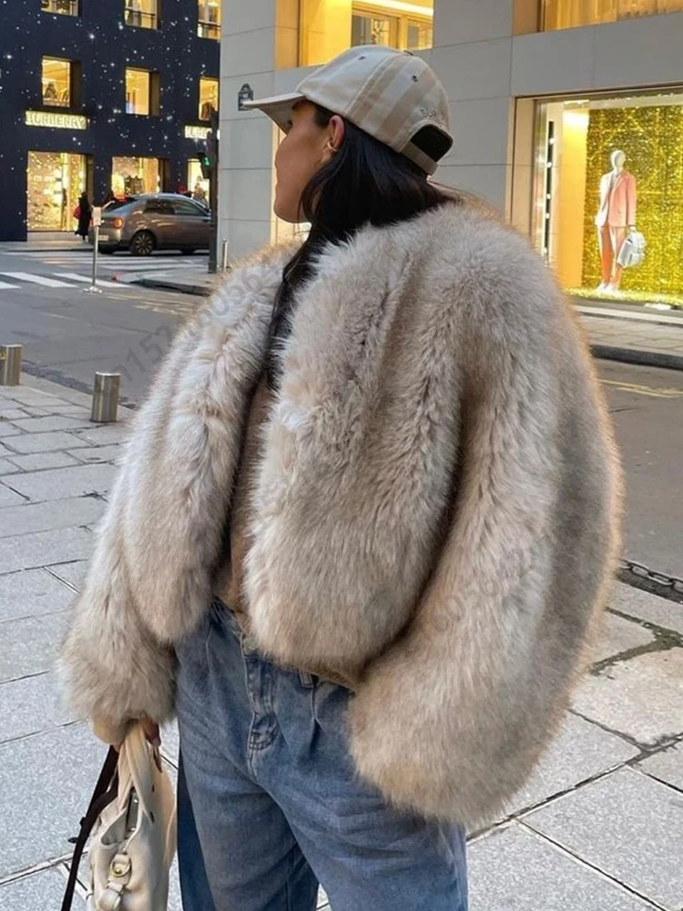 2024 Winter Street ikonische Marke Mode flauschige kurze Pelz jacke Mäntel Frauen Luxus Designer Gardient kurz geschnittenen Kunst pelz Mantel