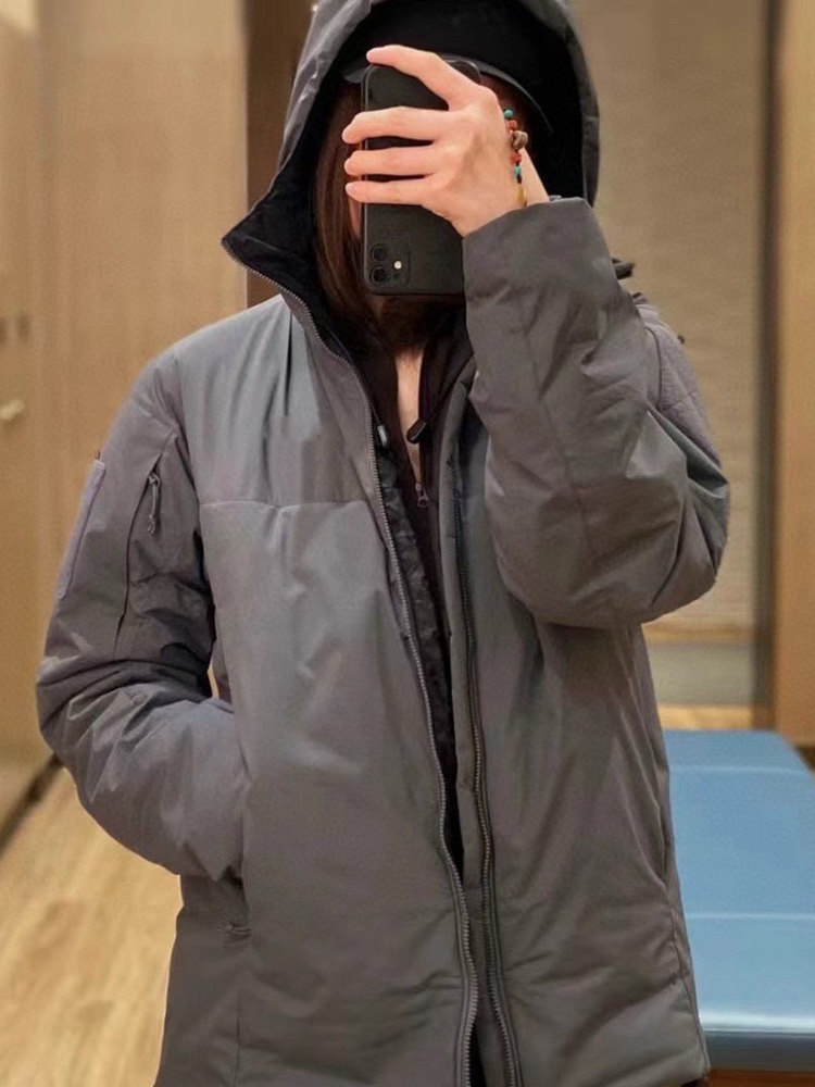 Jaqueta Masculina Leve e Respirável de Aodão para Atividades ao Ar Livre com Capuz, Corta-Vento, Resistente à Água e Retenç...