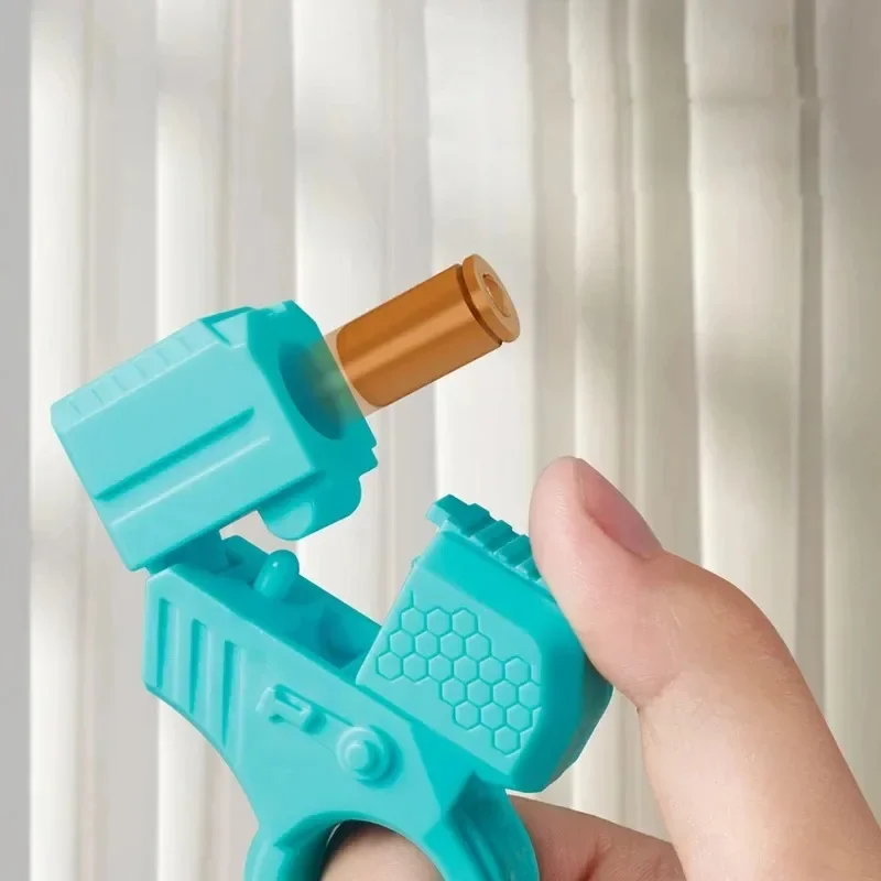Neue Mini Gun Shell Ausgewitzte Kann Dekompression EDC Finger Ring Pistole Fidget Spinner Ratsche Angst Stress Relief Spielzeug Pistolen