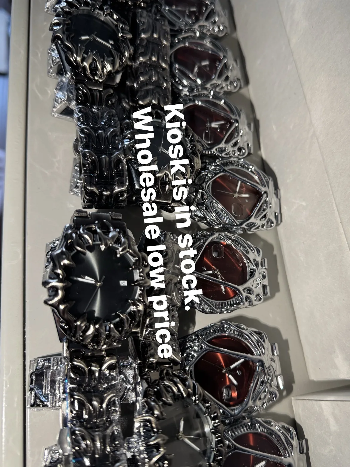 Original Claw alabaster Style Retro Y2K European and American Watch Alien Advanced Instagram with Same Niche Design