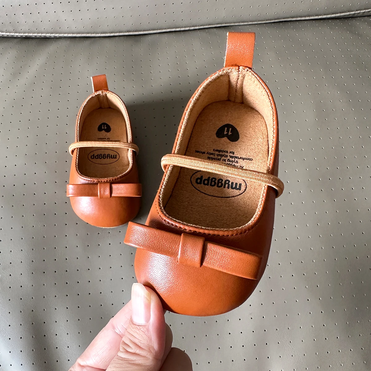 รองเท้าเด็กใหม่รองเท้าหนังเด็กทารกเด็กผู้หญิงรองเท้ายาง Sole Anti-SLIP Multicolor เด็กวัยหัดเดิน First Walkers ทารกแรกเกิดเปลรองเท้าเด็กวัยหัดเดิน
