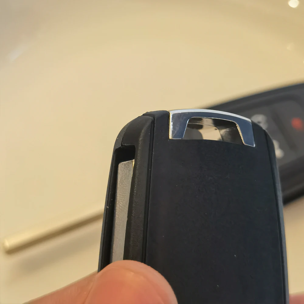 YOCASTY Remote Flip Key Shell Case For Chevrolet Cruze Lova Camaro Impala Spark Opel Replacement Car Shell 2 3 4 5 Button