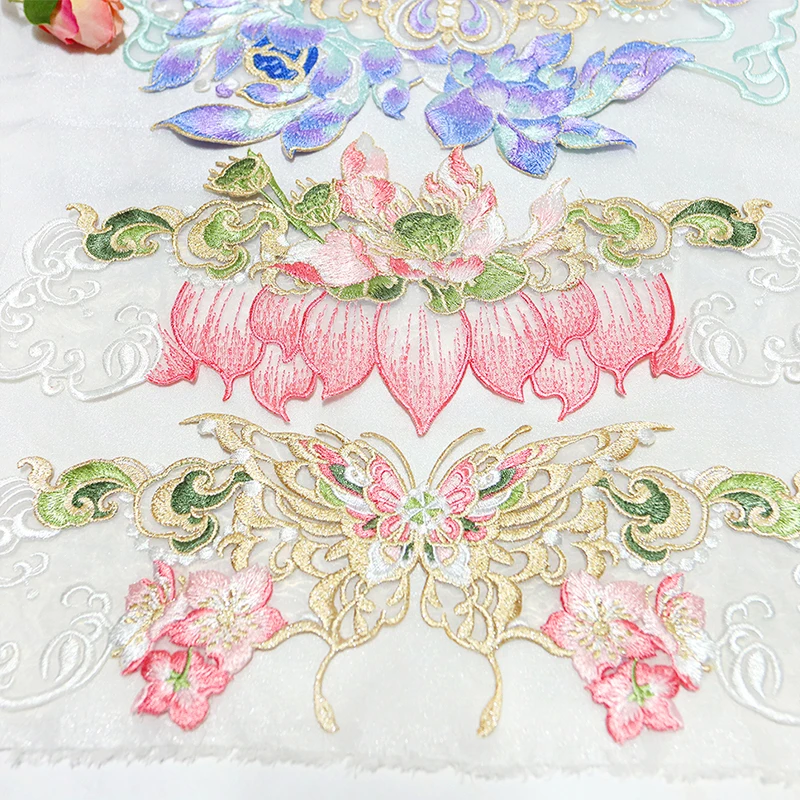 1pc Chinesischen Stil Gestickte Patches Schmetterling Iris Kirschblüten Lotus Stickerei Patch für Hanfu DIY Nähen Zubehör