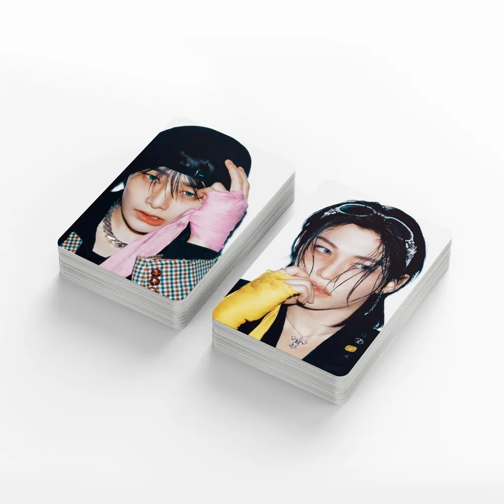 55pcs Straykids new album KARMA4th peripheral photo card skzoo album decoration commemorative lomo card