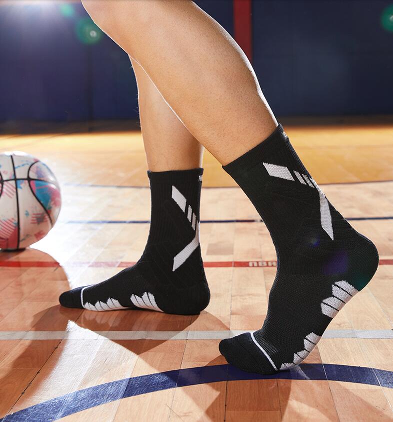 Veidoorn Hochwertige Sportsocken für Herren, mittlere Wadenlänge, Lauf-Basketballsocken, verdickt, rutschfest, für Camping, Radfahren
