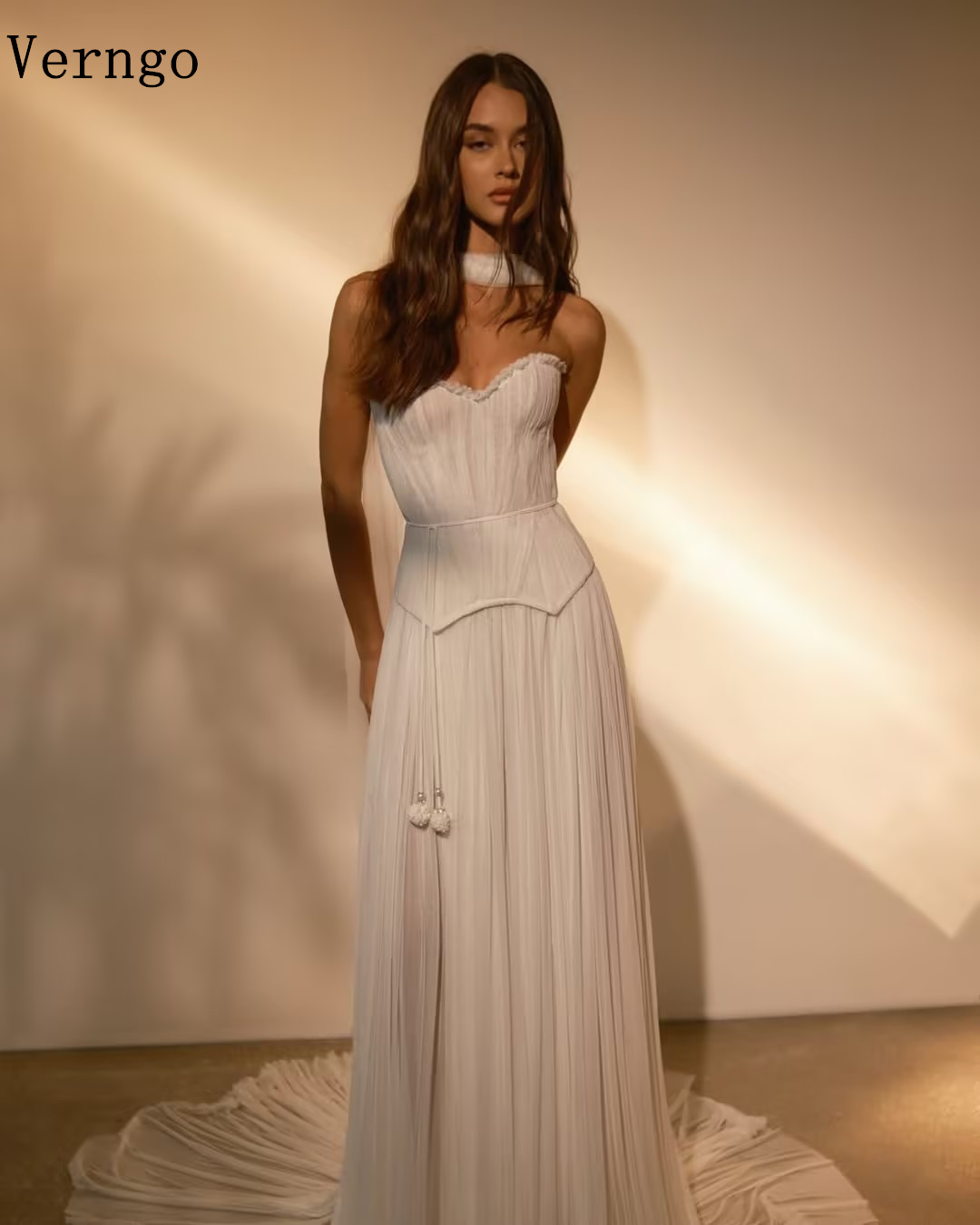 Verngo elfenbeinfarbenes Chiffon-Hochzeitskleid, trägerlos, A-Linie, formelle Anlässe, Sweep-Zug, Brautkleider, individuell gestaltet