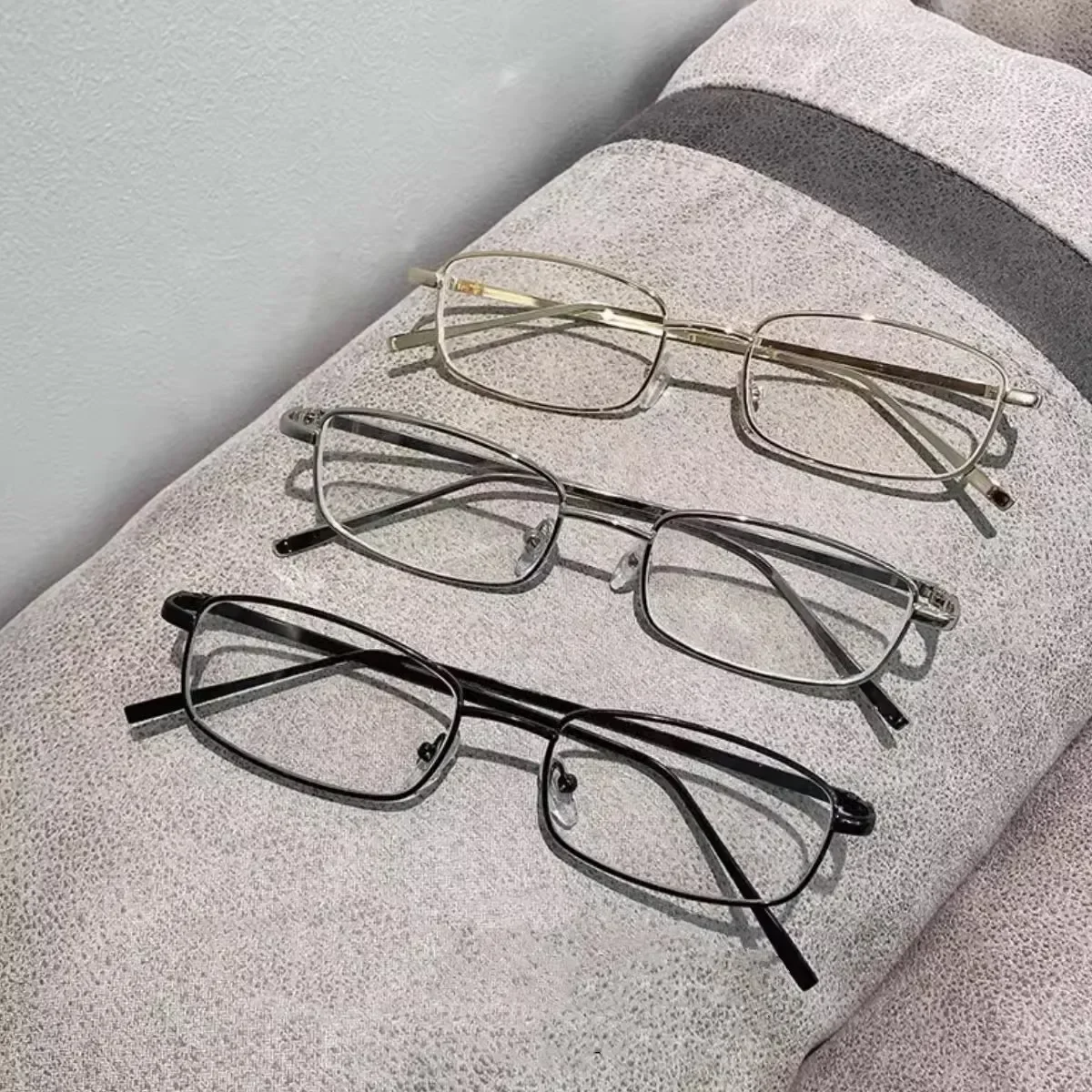 Y2K Harajuku Retro Small Square Frame Glasses for Women Metal Eyeglasses Clear Reading Spectacle Blue Light Blocking Eyewear