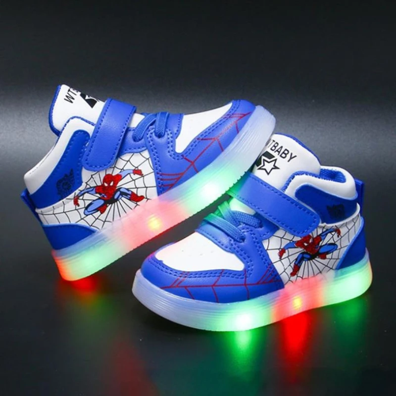 Scarpe leggere a led per bambini Disney Fashion Design Spiderman Scarpe da ginnastica per ragazzi Ragazze Scarpe casual per cartoni animati Scarpe sportive per bambini traspiranti