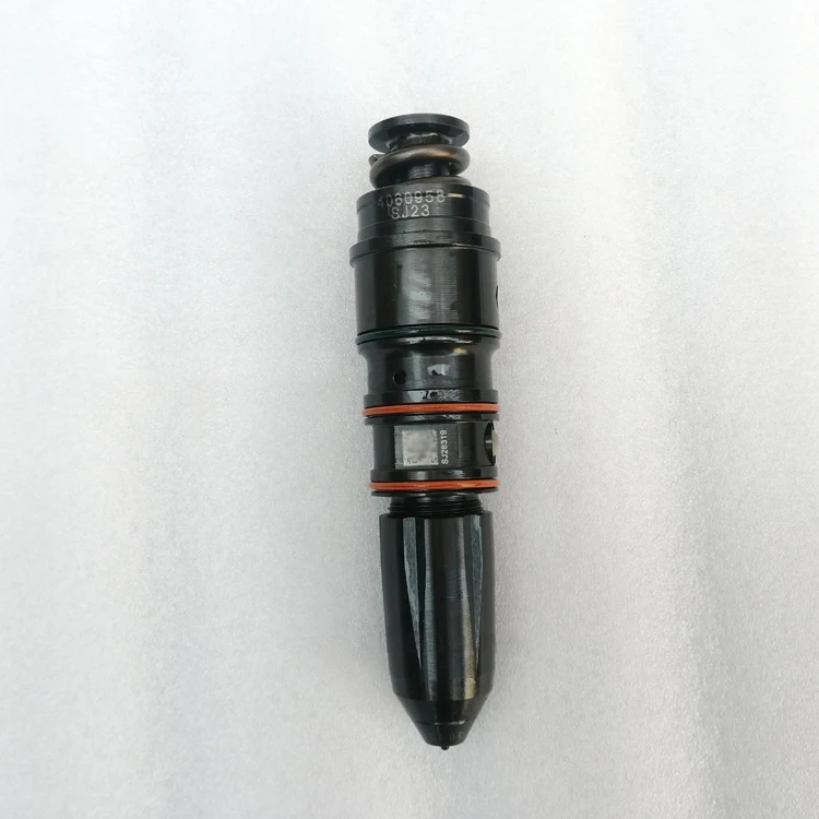 High Quality NT855 Diesel Engine Spare Parts Common Rail Fuel Injector 4914452