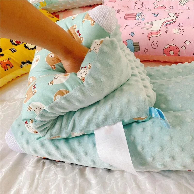 เด็กอายุ 2-10 ปีแกนหมอนกํามะหยี่ถั่วฝ้ายทั้งหมด หมอนสบายทารก 30*50 ซม. พิมพ์การ์ตูนน่ารัก ผ้านุ่ม