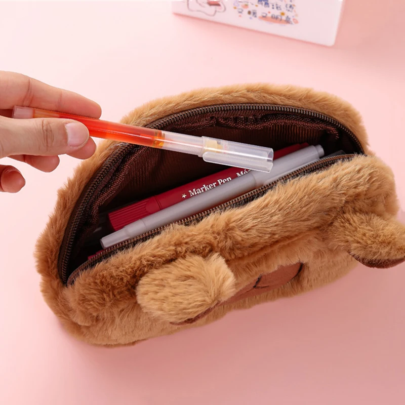 Bolsa de lápices de Capybara de imitación de felpa, bolsa de almacenamiento de dibujos animados, estuche de lápices Kawaii, bolsa de cosméticos de gran capacidad, regalos para niñas y estudiantes