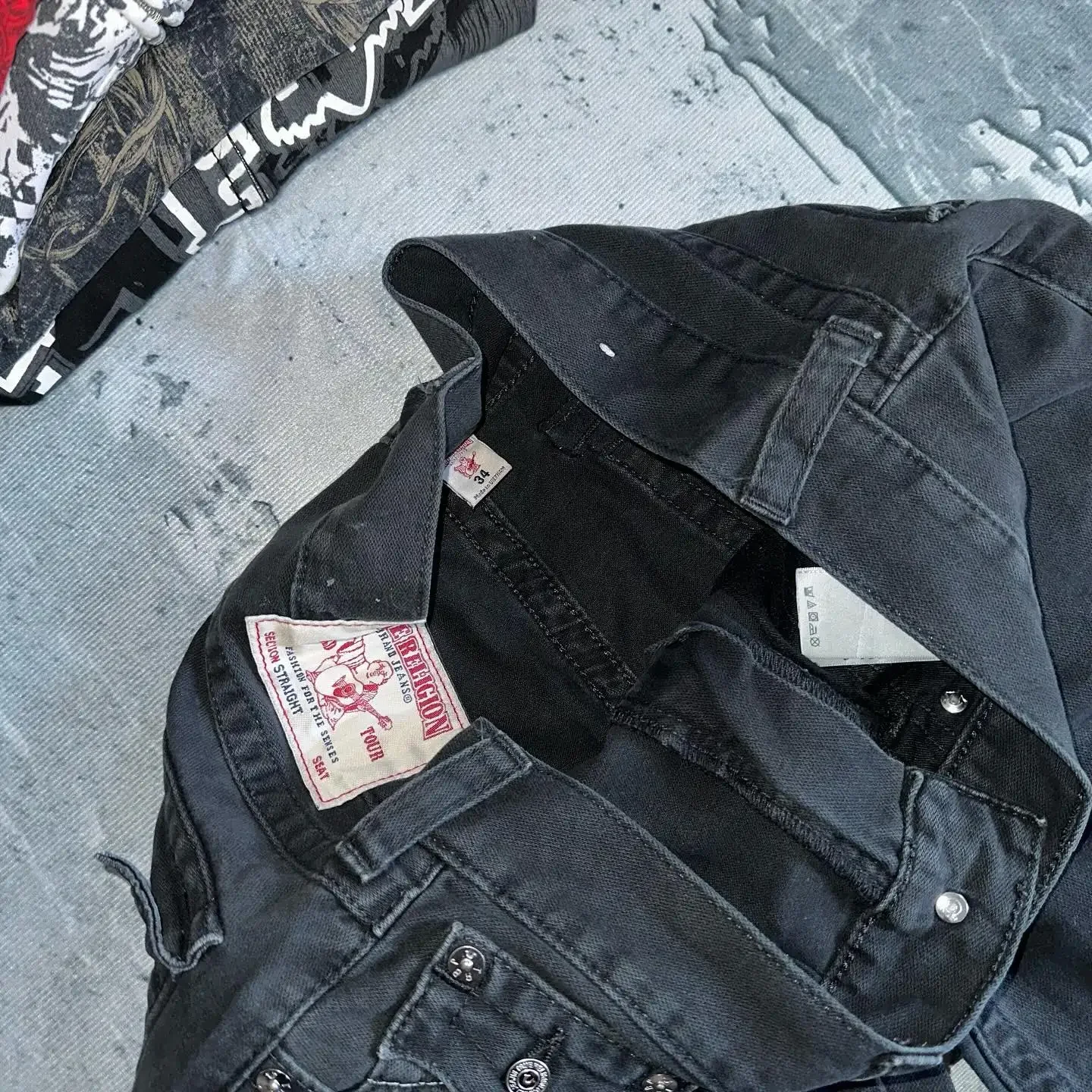 힙합 빈티지 스트리트 레저 데님 바지 아름다운 고딕 패션 수 놓은 청바지 Y2k 스트레이트 레그 와이드 레그 남성 의류