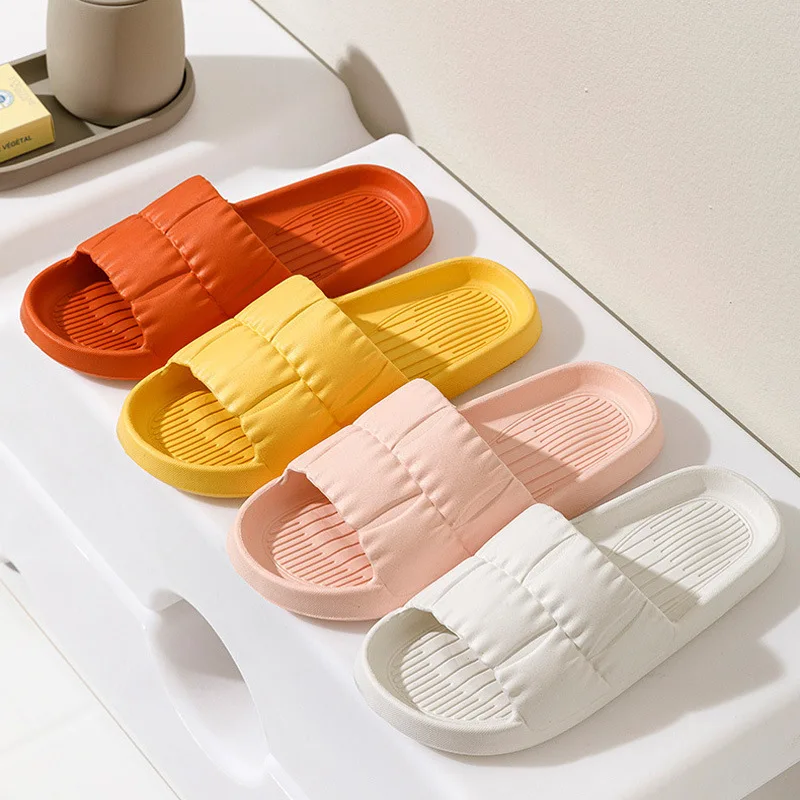 2024 ผู้ชายผู้หญิง Soft Sole Cloud รองเท้าแตะแพลตฟอร์มหนารองเท้าแตะชายหาดกลางแจ้งในร่มฤดูร้อน EVA Flip Flops ลื่น