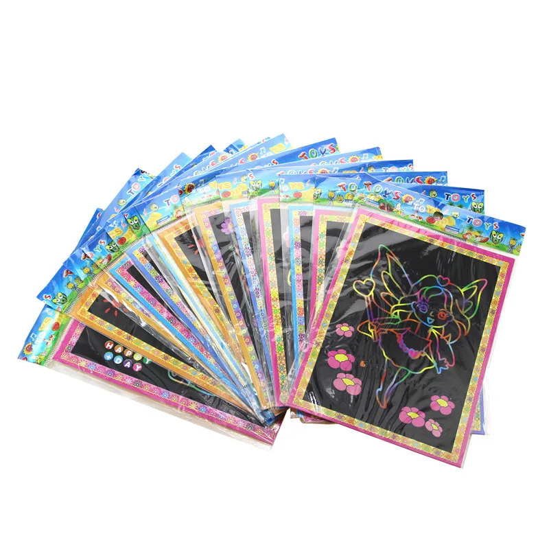 Papier d'art à gratter papier de peinture magique avec bâton à dessin pour enfants jouet jouets de dessin cadeau d'anniversaire de noël pour garçons filles