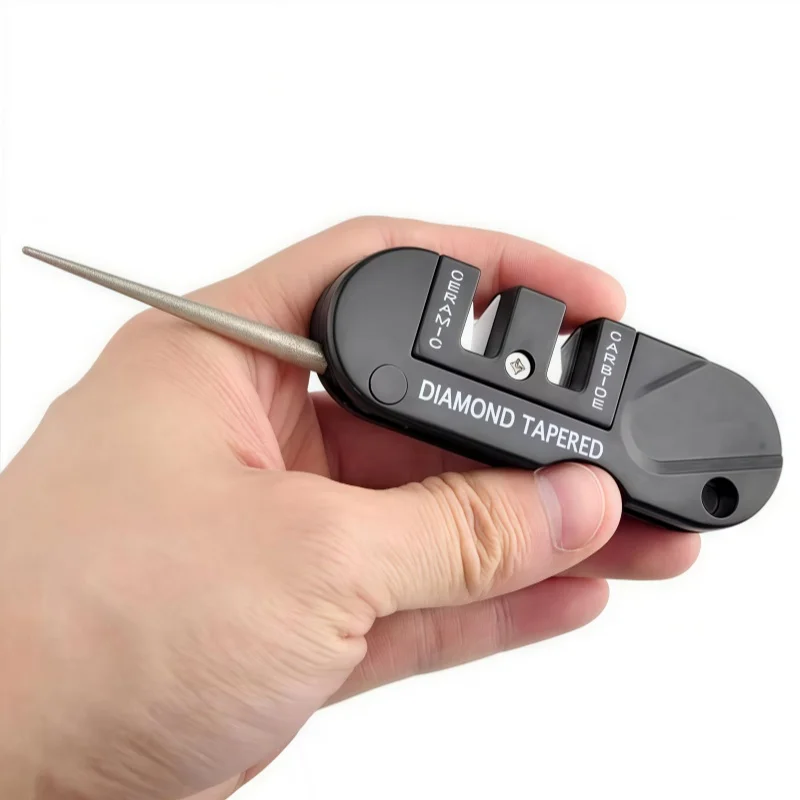 Affilacoltelli portatile 4 in 1 in carburo di ceramica di tungsteno, pietra per affilare, affilare l'amo da pesca, tasca, strumento diamantato, campeggio, escursione all'aperto