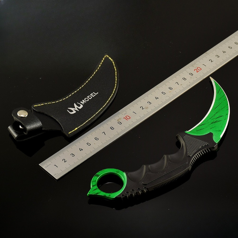 20cm/7.87in GO Game Peripherals Weapon Models Claw Blade Crimson Web Metal Weapon Models Desktop Ornaments Crafts Boy Toys Gifts
