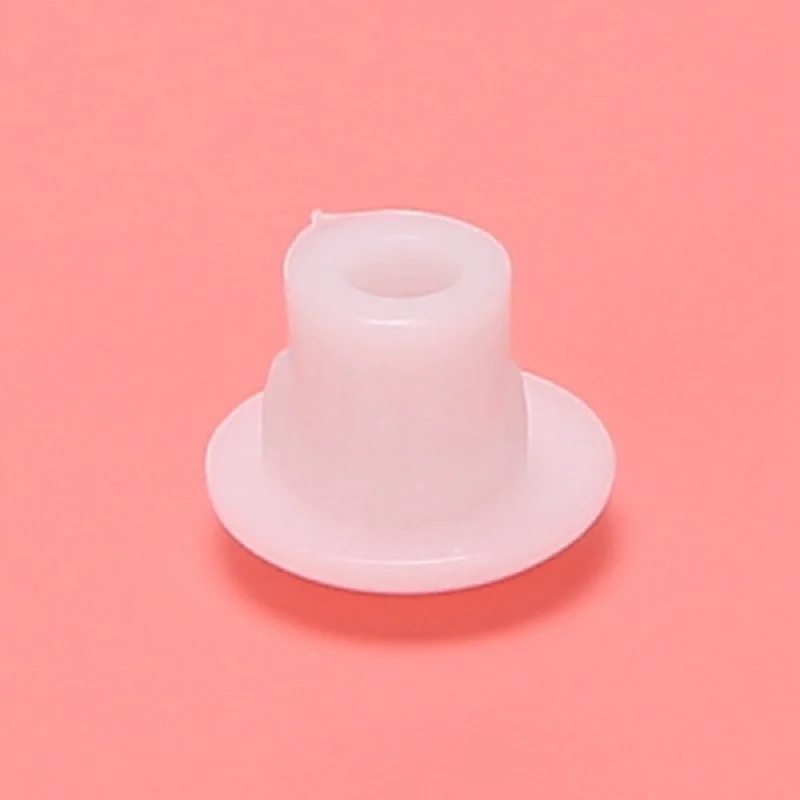 Promozione! Coperchio a vite in plastica a forma rotonda coperchio bianco 50 pezzi per foro diametro 5mm