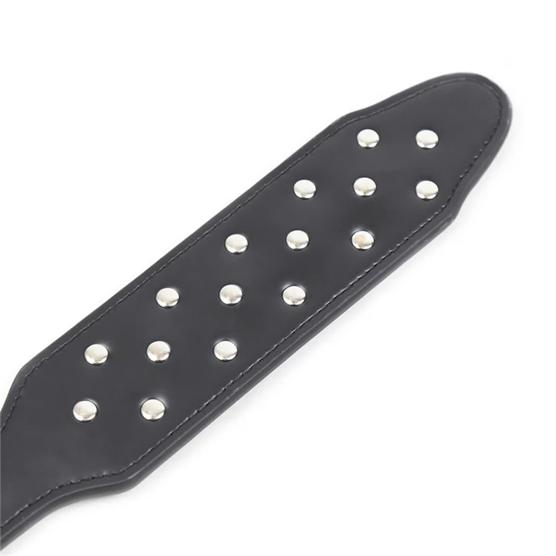 37.5cm Rivet Inlay Leather Paddle Riding Crops Flogger Horsewhips Spikes Spanking Paddle Slapper Riding Spurs