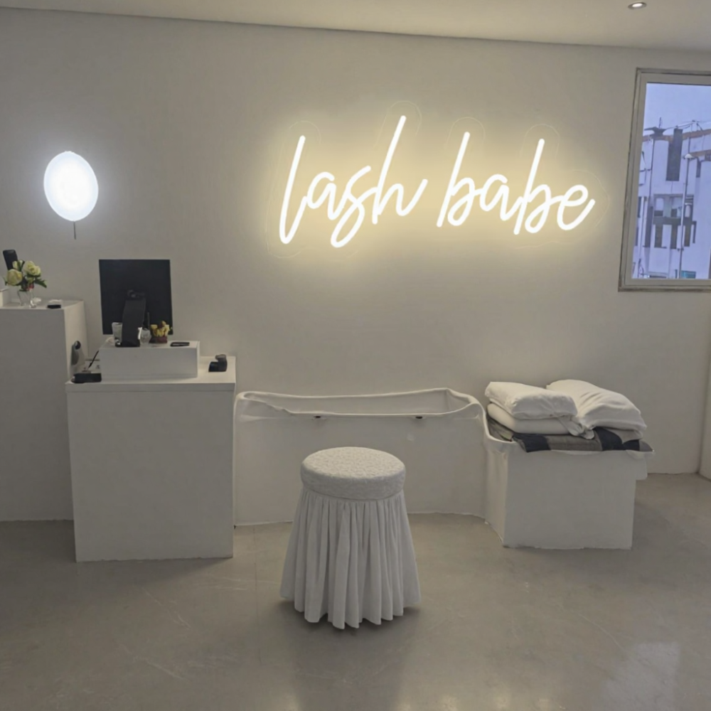 Lash babe sinal de néon decoração da parede do quarto néon led sinal de néon logotipo do negócio loja de beleza led sinal de luz de néon para cabelo prego chicote salão de beleza