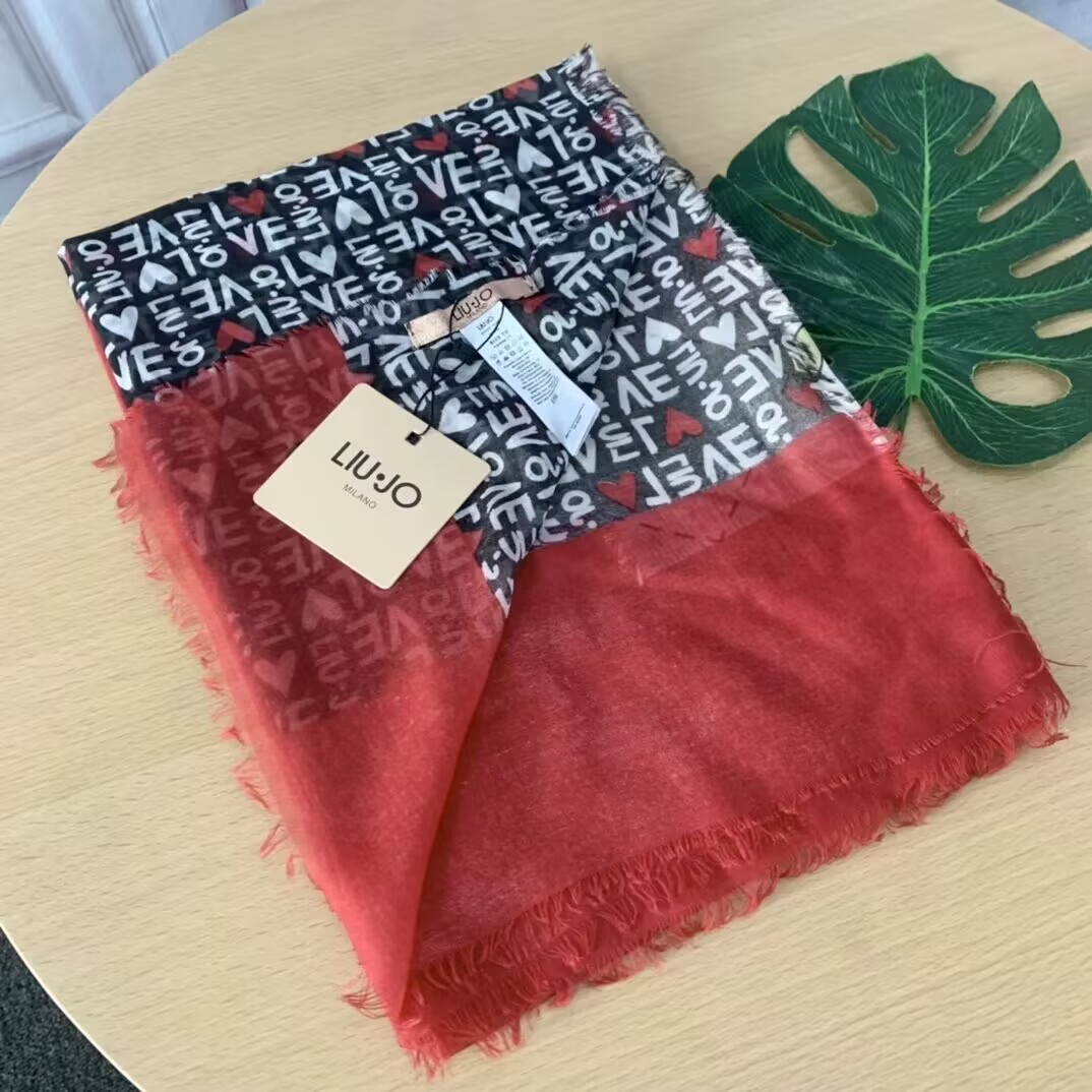 Comercio exterior original único español nueva letra impresa bufanda de seda estilo de diseñador playa moda mujer bufanda chal