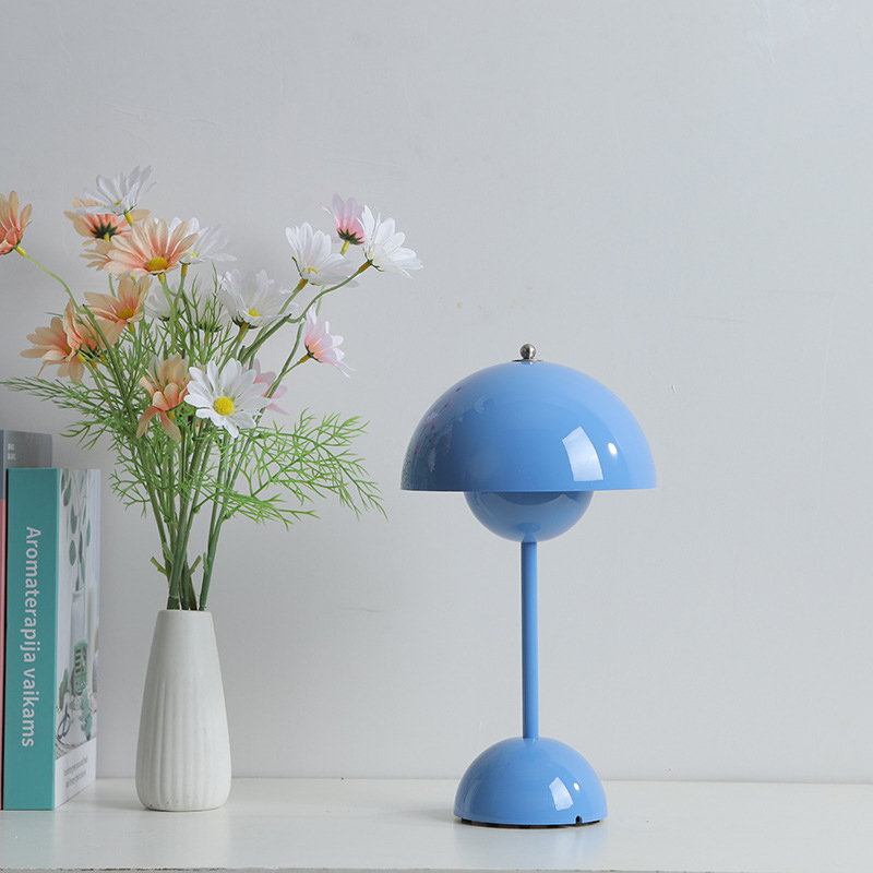 Table LED Lamp Desk Light Type-C Rechargeable Top Touch Switch Lantern Room Decoration Night Lights Alloy Material
