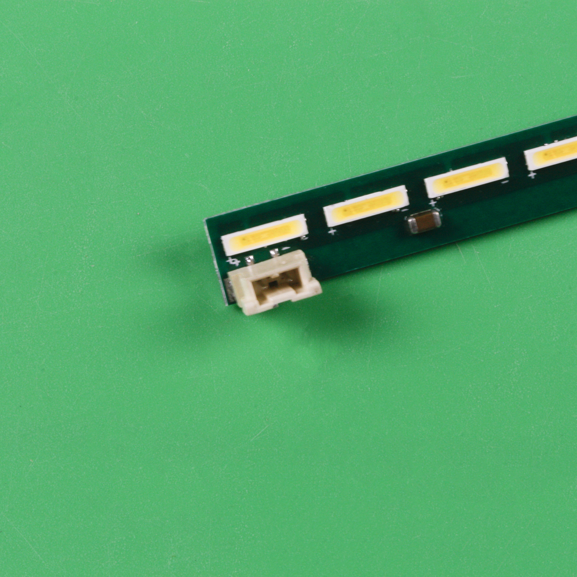 2 uds tira de LED para iluminación trasera 65UH6030 65UF6800 65UH6150 65UF6450 65UH615V 65UH625V 65UH600V 65UH5B-BD 6922L-0143A 6916L-2305A 2306A