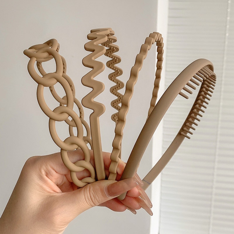 9 ชิ้นที่เรียบง่ายและอเนกประสงค์ล้างและไปกดกิ๊บเรียบผมหักด้วยฟันที่คาดผมกันลื่น