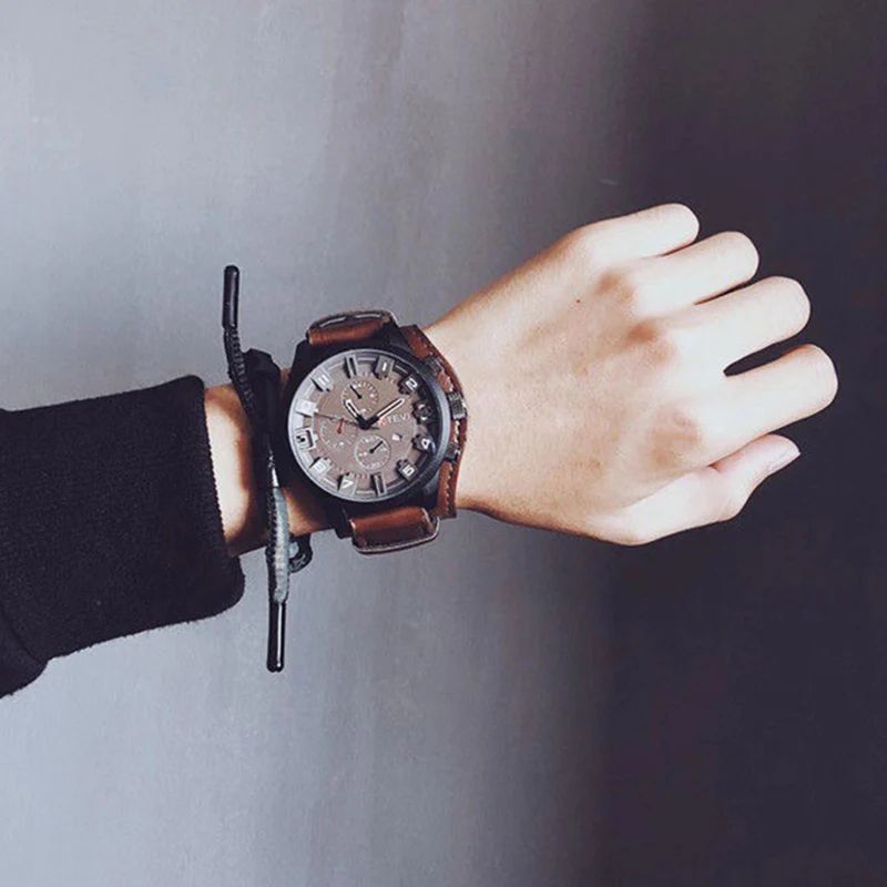 YIKAZE Retro นาฬิกาผู้ชายคลาสสิกหรูหราธุรกิจควอตซ์นาฬิกาแฟชั่น Big Dial สายหนังวันที่นาฬิกาข้อมือทหารสําหรับชาย