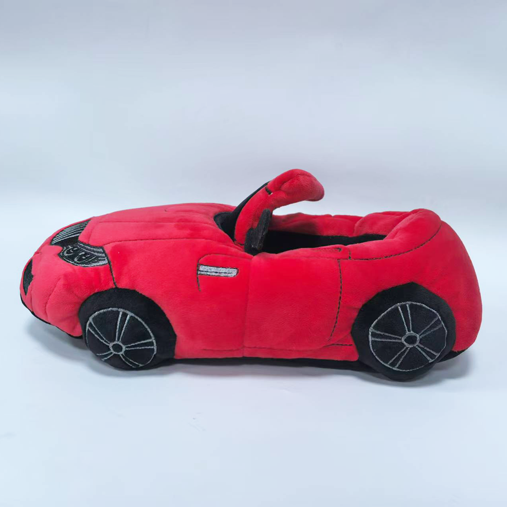 Highland Cow รถรูปร่างรองเท้าแตะ Plush ผู้หญิงผู้ชายการ์ตูนรถ Warm Soft House รองเท้าวันวาเลนไทน์ Party รองเท้าแตะในร่ม