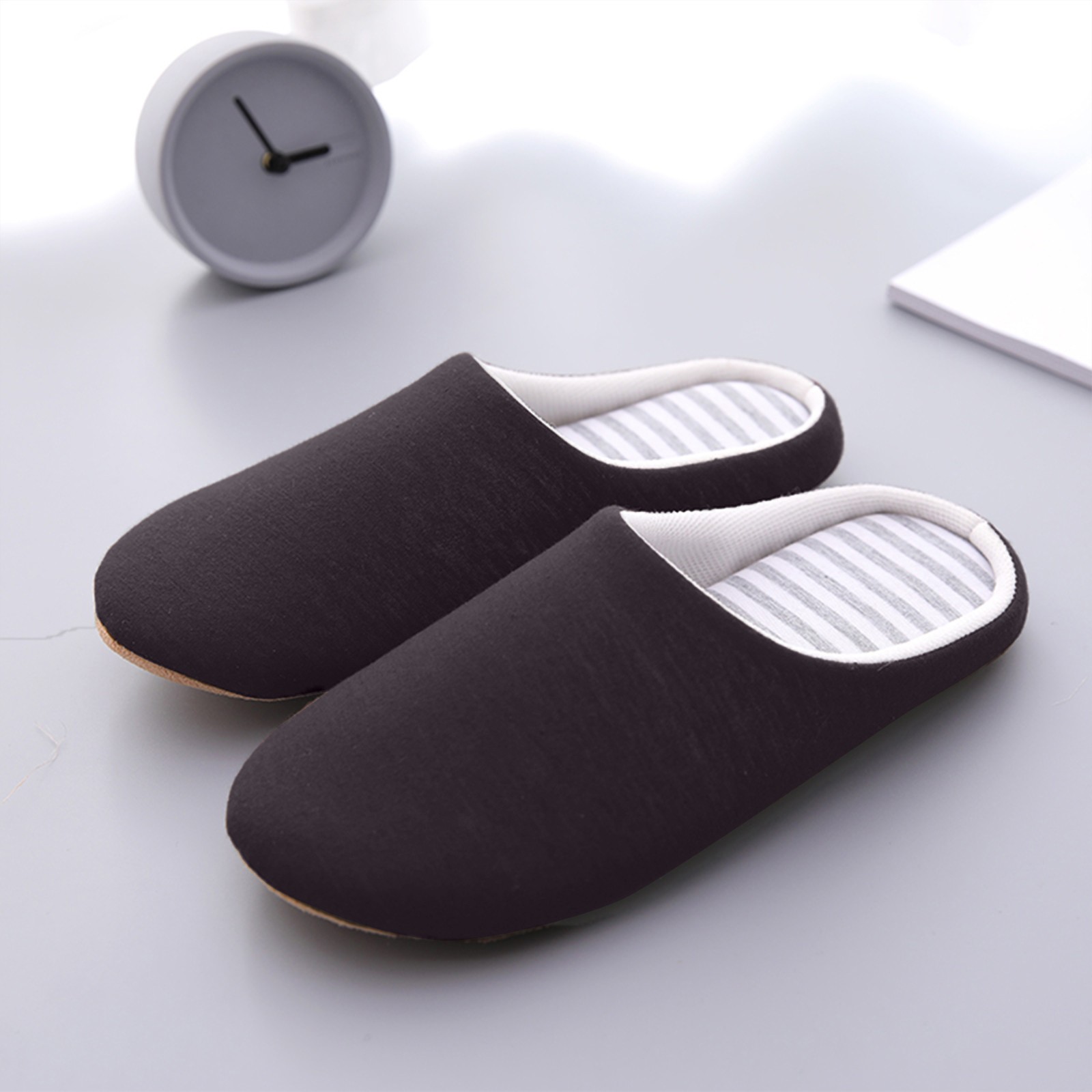 2024 新しい女性と男性の靴男性の冬のスリッパ Hyoma プラットフォーム綿滑り止め暖かいホームレインシューズホーム綿スリッパ