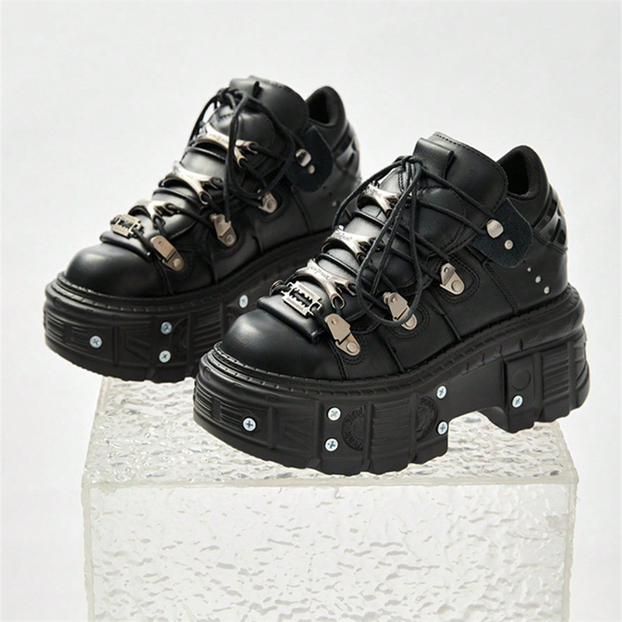 Zapatos negros de estilo Punk para mujer, decoración de Metal Rock, zapatos de plataforma con altura de tacón con cordones, zapatillas góticas para hombre, botines para mujer, novedad de 2025