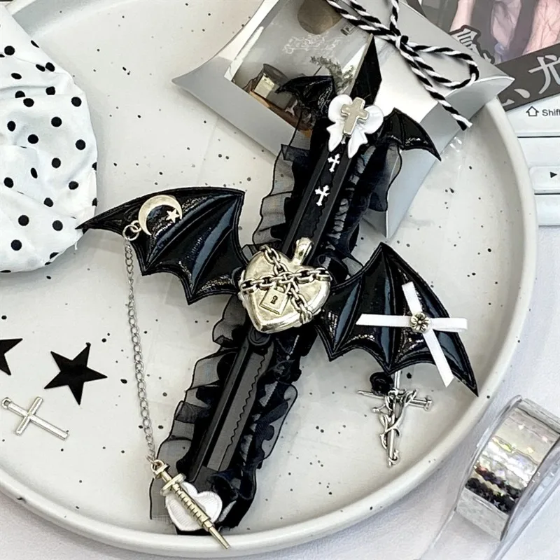Creative Design Black Color Utility Knife Wings Heart Moon Style Envelop Cutter Retro European Box Cutter Student Supplies