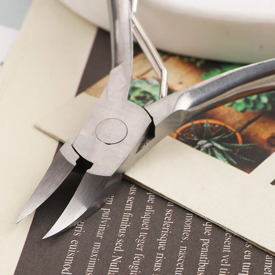 เล็บกรรไกร Cuticle Clipper เล็บ Nippers Dead Skin Remover สแตนเลสสตีล Pedicure เครื่องมือ Trimmers Eagle Beak Plier