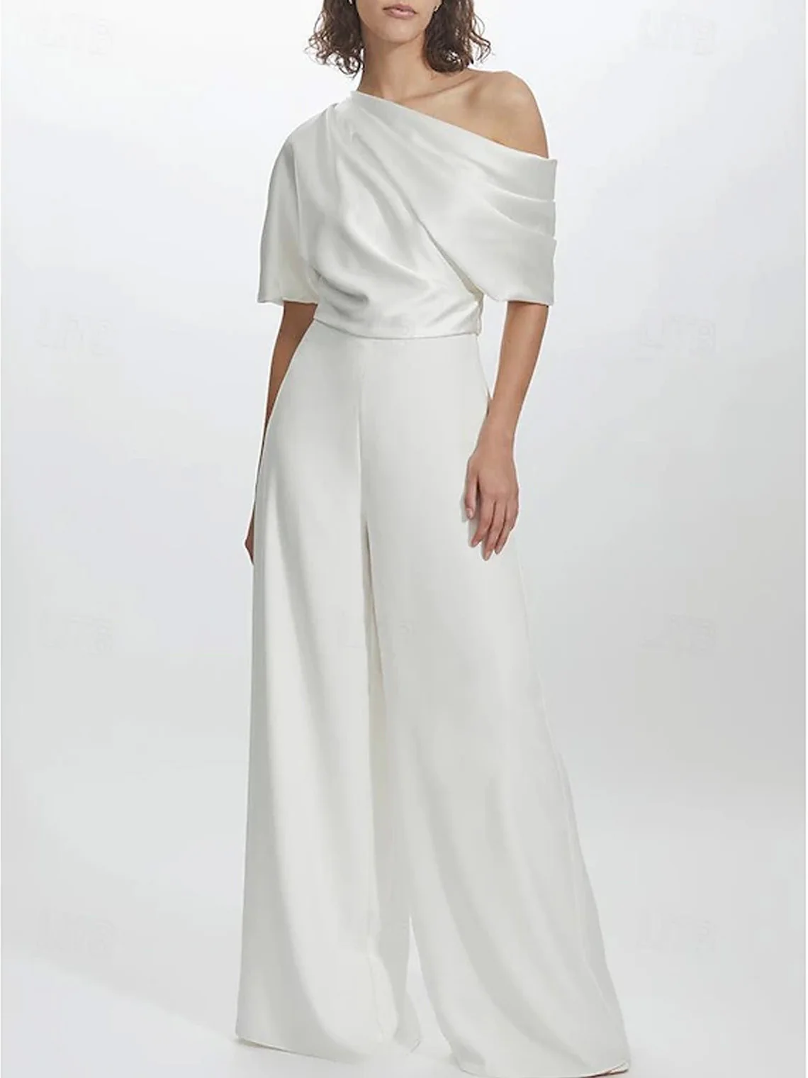 Elegante Overalls aus Satin, formelles Kleid, einschulterig, bodenlang, kurze Ärmel, Rüschen, Quinceanera-Kleid 2025, kostenlos individuell angepasst