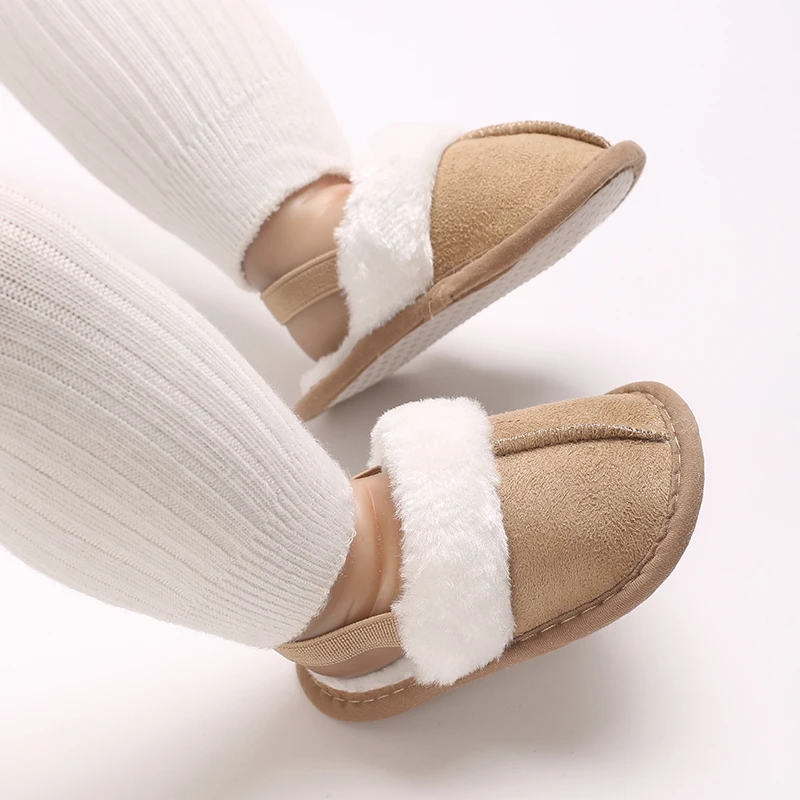Zapatillas de algodón de otoño e invierno para bebés de 0 a 18M con aislamiento de felpa, suela suave, cómodos zapatos para caminar en interiores
