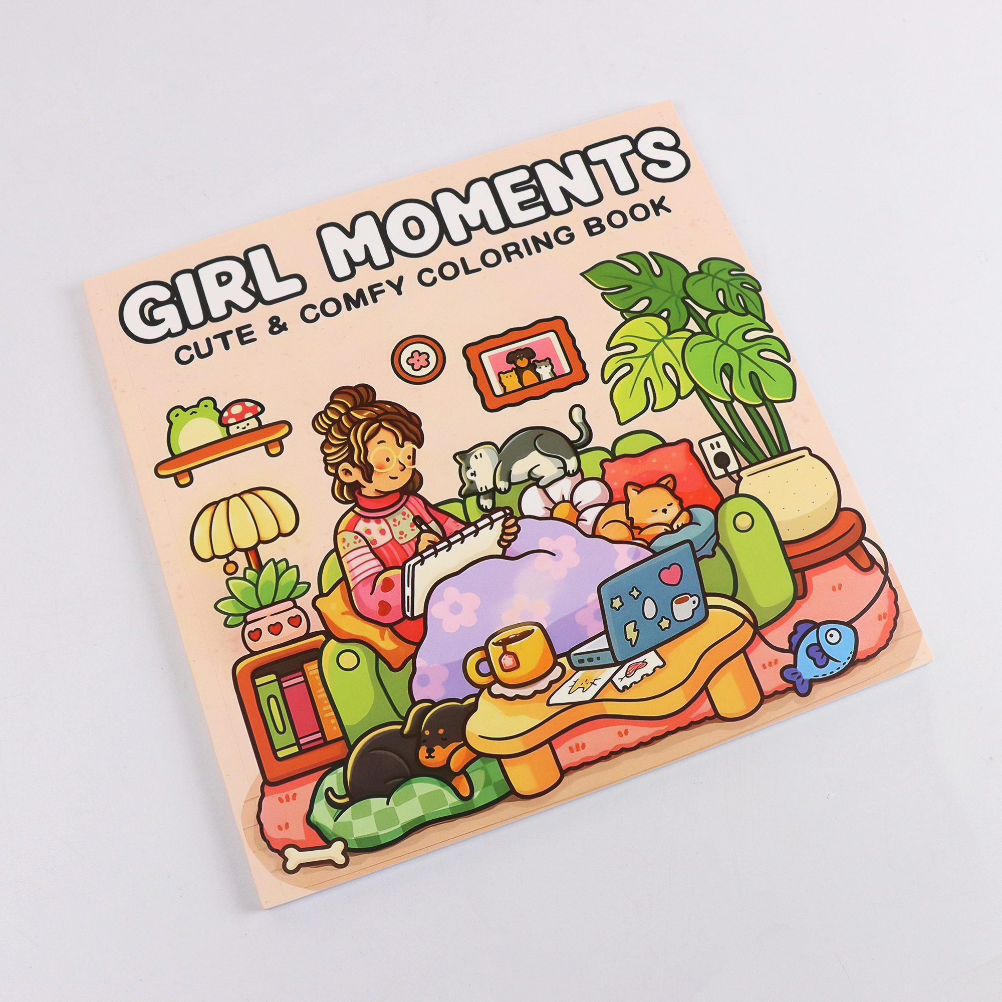 สมุดระบายสี GIRL MOMENTS สมุดระบายสีสําหรับผู้ใหญ่และวัยรุ่นพร้อมของขวัญวาดภาพสิ่งมีชีวิตที่น่าขนลุกที่น่ารัก