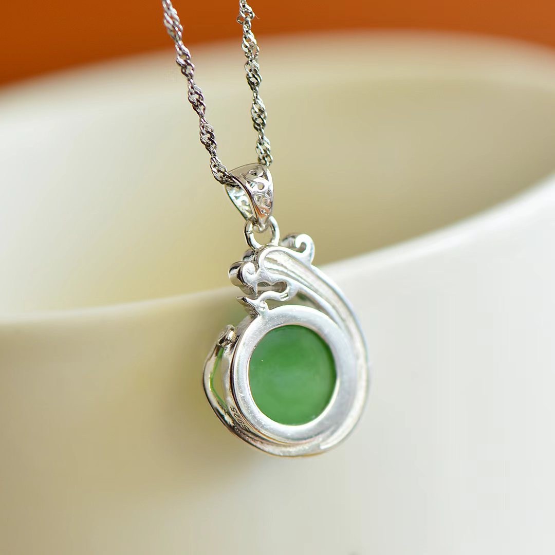S925 Prata Incrustada Jaspe Pingente, Natural Hetian Jade Colar, Retro Auspicioso Dragão, Presentes Jóias para Mulheres