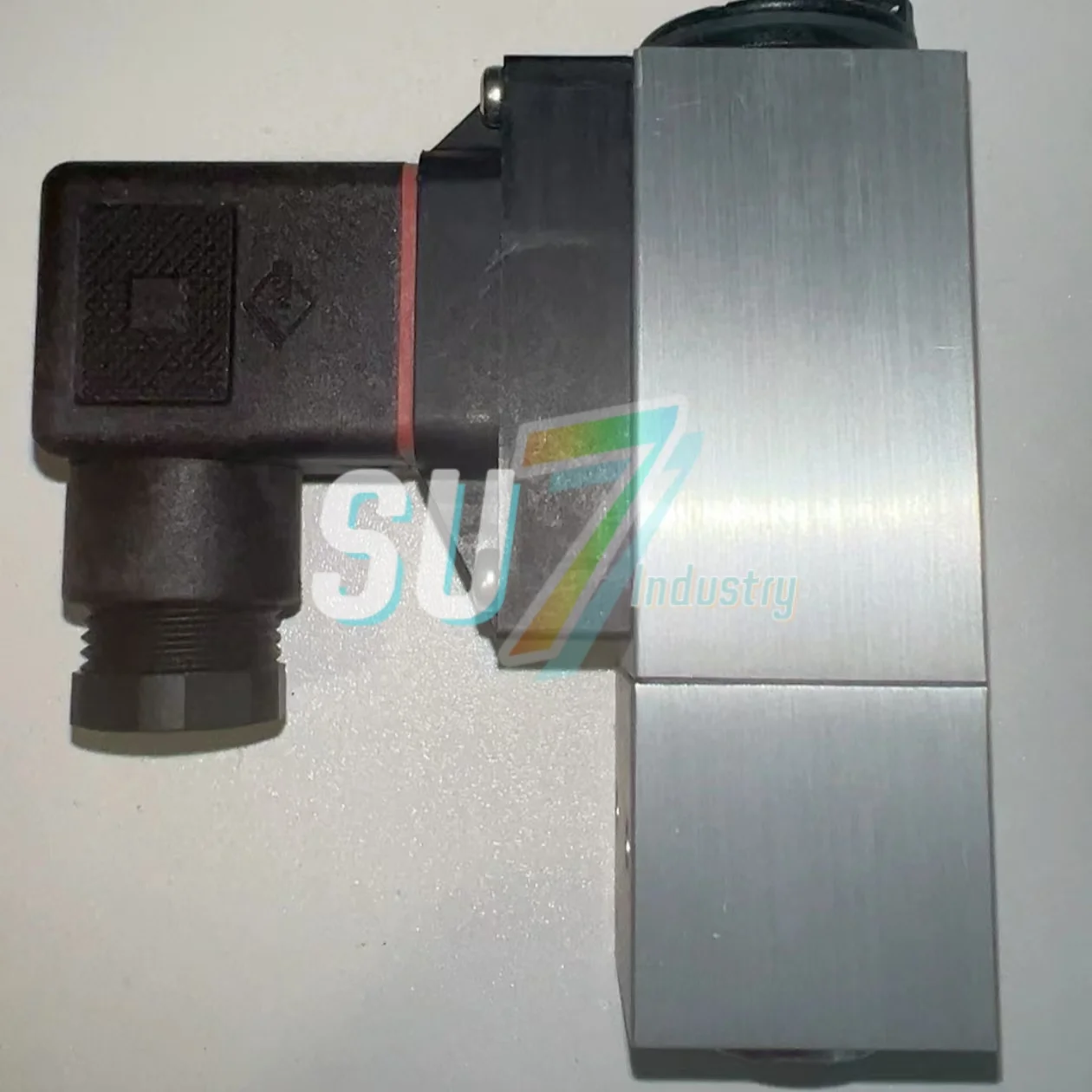 061B000466   061B100866   Pressure Switch    New original